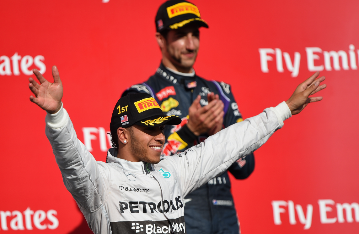 SkySportsF1's tweet photo. GALLERY: The best images from an entertaining #USGP - http://t.co/pxuntX33Pz #SkyF1 http://t.co/QQRWxAqEmR