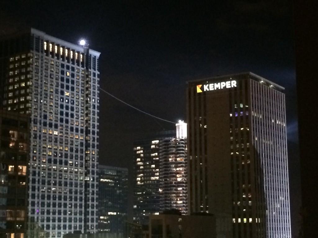 MarissaBaileyTV's tweet photo. My view for @NikWallenda 's #chicago walk -- @ChrisMartinezTV has a GREAT view and we have live coverage indoors :) http://t.co/BssTvYL5zx
