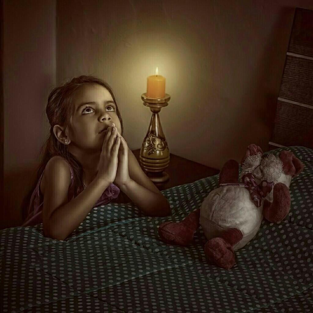 77UU7's tweet photo. رائعة هي الفضفضة لشخص تعلم بأنه في نهاية الحوار يسعدك ⬅️ http://t.co/NKFbyfPs0W