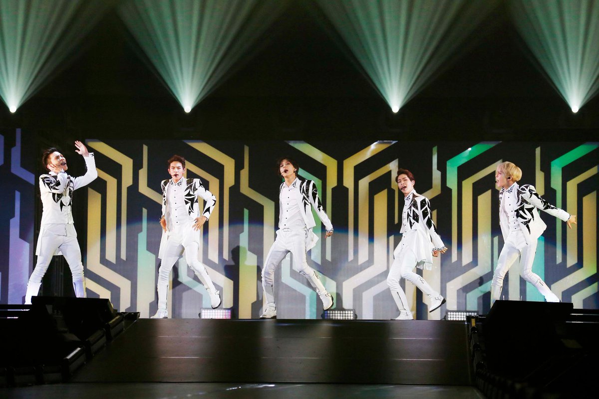 SHINee WORLD 2014～I'm Your Boy～Special Edition in TOKYO DOME