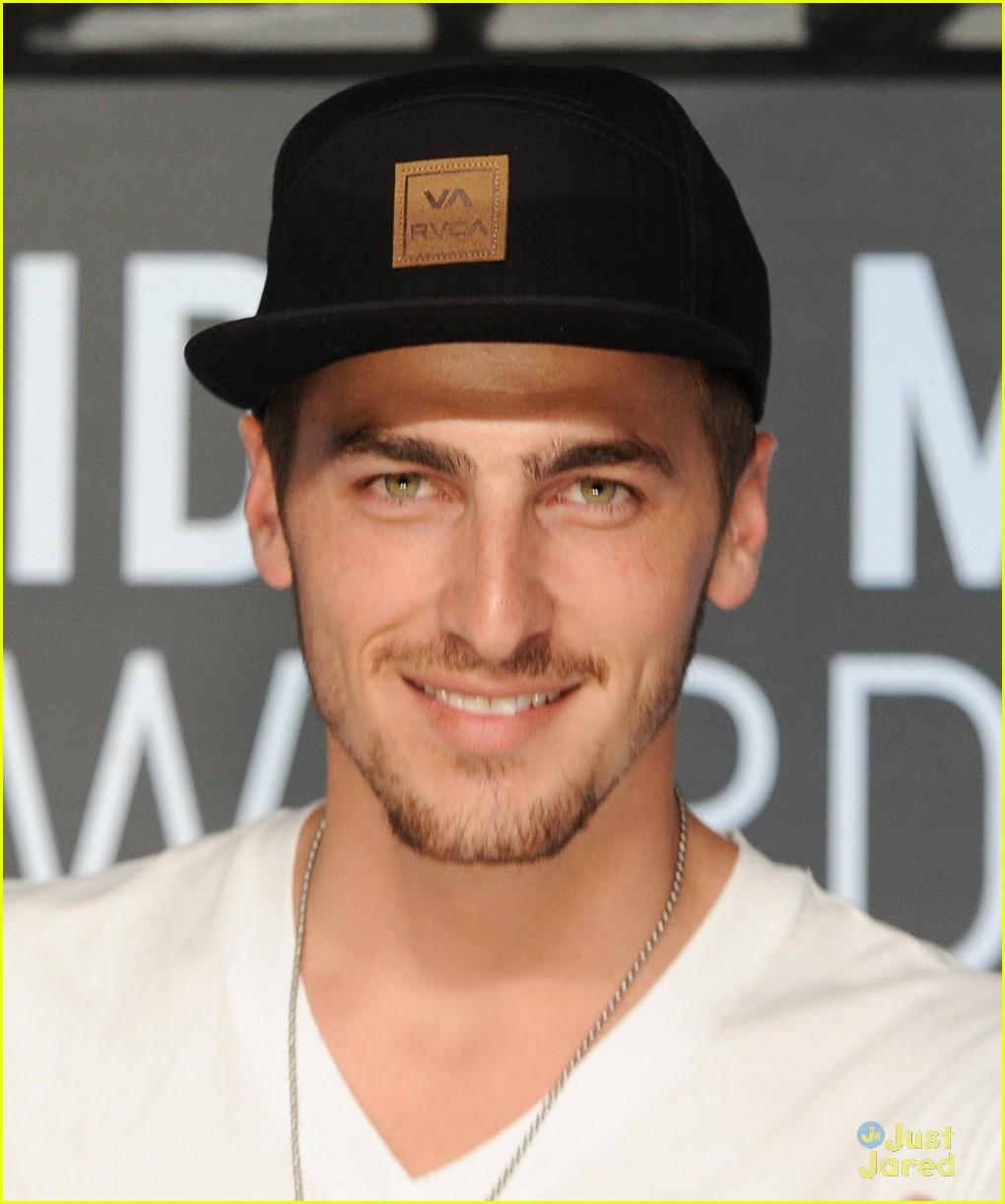 !HAPPY BIRTHDAY KENDALL SCHMIDT¡  I LOVE YOU 