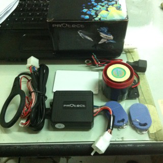artech_indo's tweet photo. @RAR_28 Ready Stock Immobilizer RFID smart tag alarm system. Cocok utk segala jenis dan merek motor http://t.co/Bifo5zuTf6