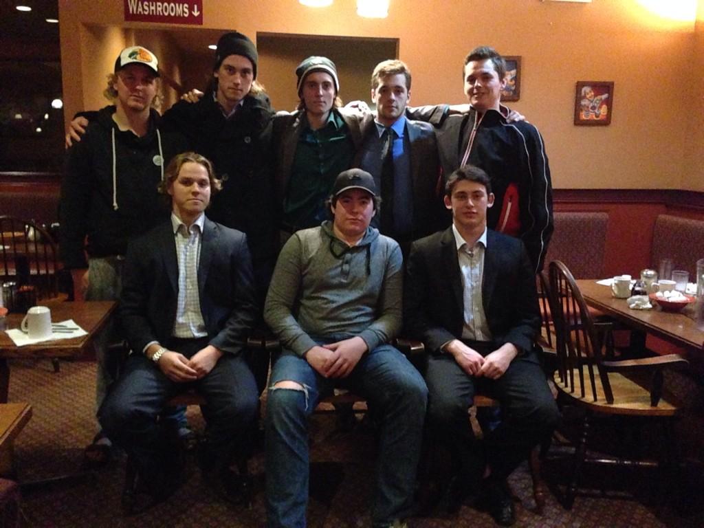 flintropics's tweet photo. Few of the tropics out for a team meeting #gettropical #getgolden @PEIDodgeball @coltinhandrahan @LetsgetGolden http://t.co/EExOzSvDyn