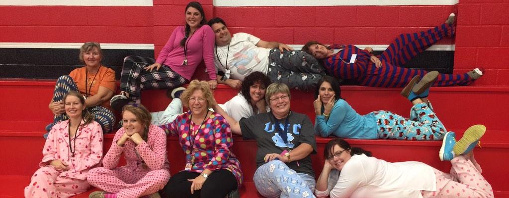 JohnstonElemen's tweet photo. PJ Day is always a big hit! @JohnstonElemen @BuncombeSchools http://t.co/eJZTIjBjnw