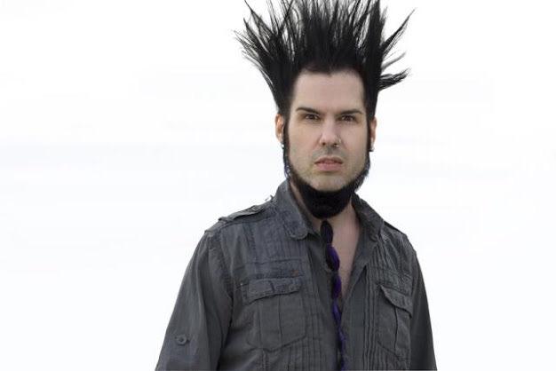 WAYNE STATIC Died In His Sleep, Not of Drugs According to Press Release metalinjection.net/latest-news/bu…