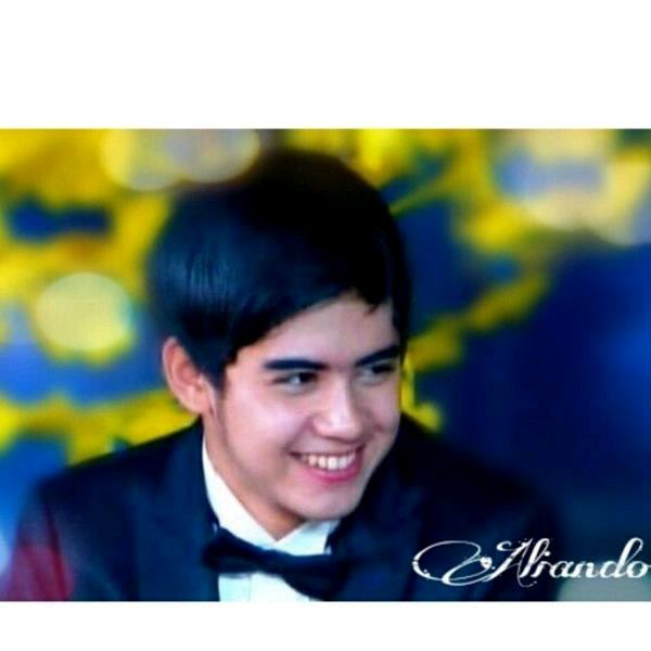 Coba #RETWEET Yang Pengen Sekali Aku Follback!!