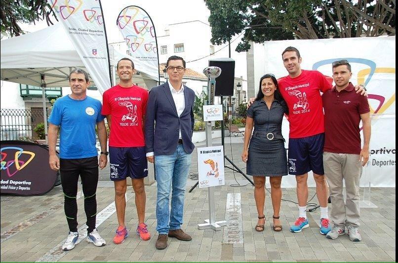 sandramorenosa's tweet photo. @saulcastrosanta @MarcosYanezS @PabloRodriguezV @Deportes_Telde olimpiada Ciudad de Telde  @efren_segundo http://t.co/NqSedbzwC6