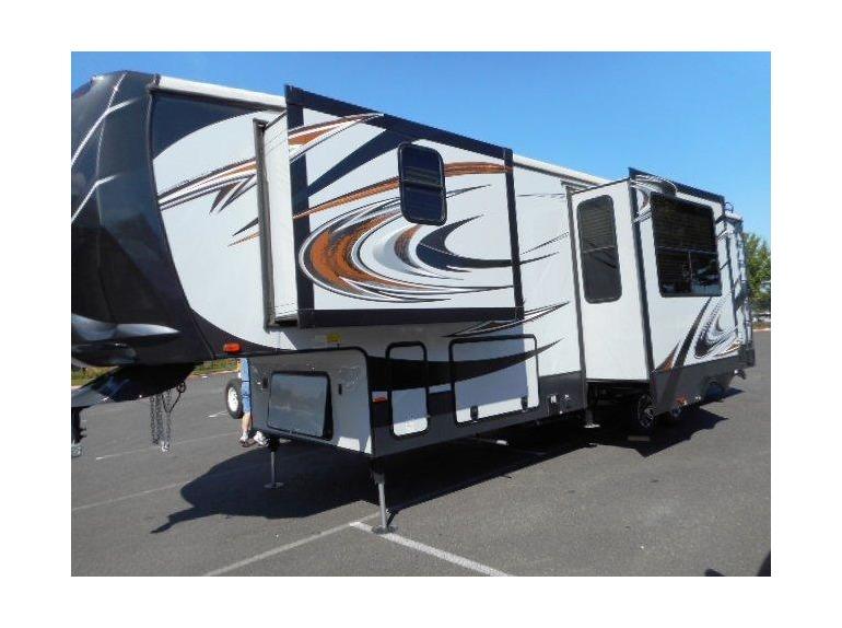 UsedRvsMTRhomes's tweet photo. Used 2014 #Heartland Cyclone #Fifthwheel in Wood Village http://t.co/LhYQqIIKjD http://t.co/RoyzItcABm