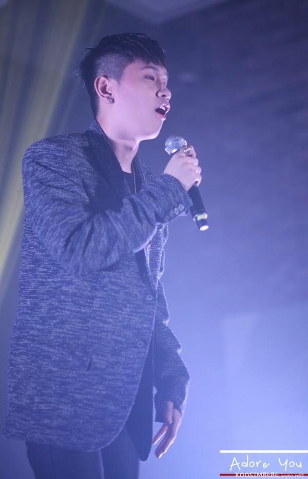 Crush9244_fan's tweet photo. 141102 Sunday Special SOFA Live (3) #CrushTH
Cr: koosimbebe http://t.co/Mm12KGHVwe