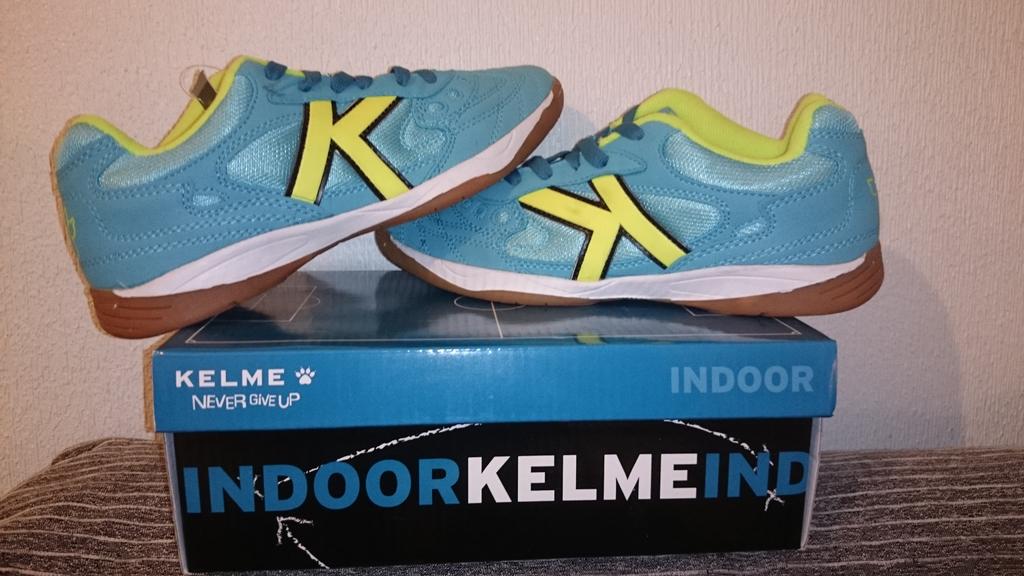 Quieres mis zapatillas con <a href="/FutbolSalaWeb/">Таисия Прокошина</a>???Es simple!!Solo Rt más follow y ya entras en el sorteo!Participa!Suerte!!