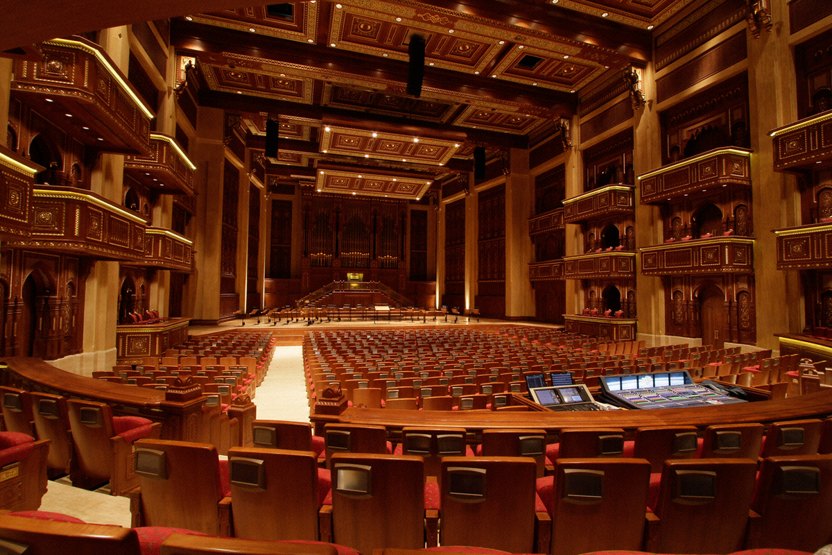 ROH_Muscat's tweet photo. Our stage is equipped with the most advanced technology and technical capabilities. #StagePresentation #FreeTickets http://t.co/vs1zWlXGZr