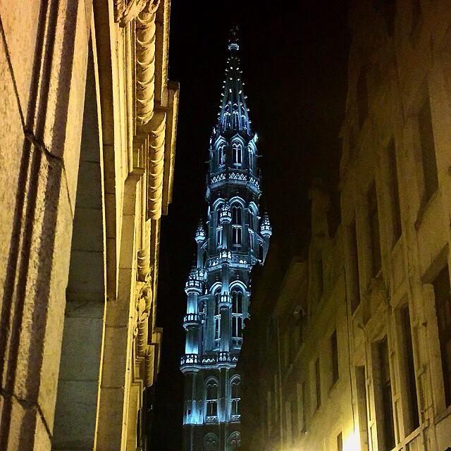 #Brussels #grandplace #grotemarkt is a magic place at night bit.ly/BrusselsCityha… pic by @Hassan_twit :D