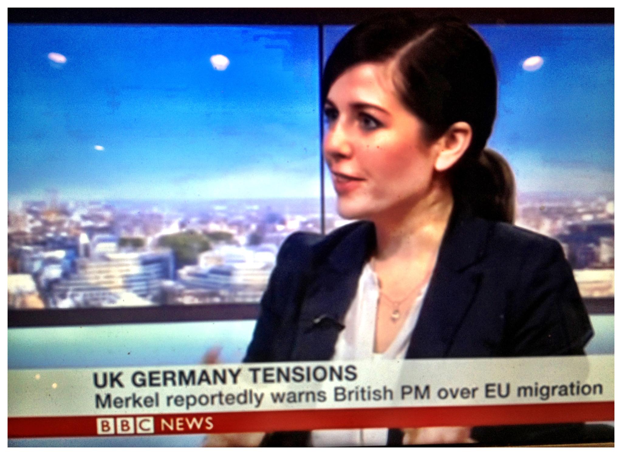 Anne Herzlieb On Twitter Explaining Merkels Exit Warning Bbcworld Cameron Europa Http T Co Lintwxz7hp