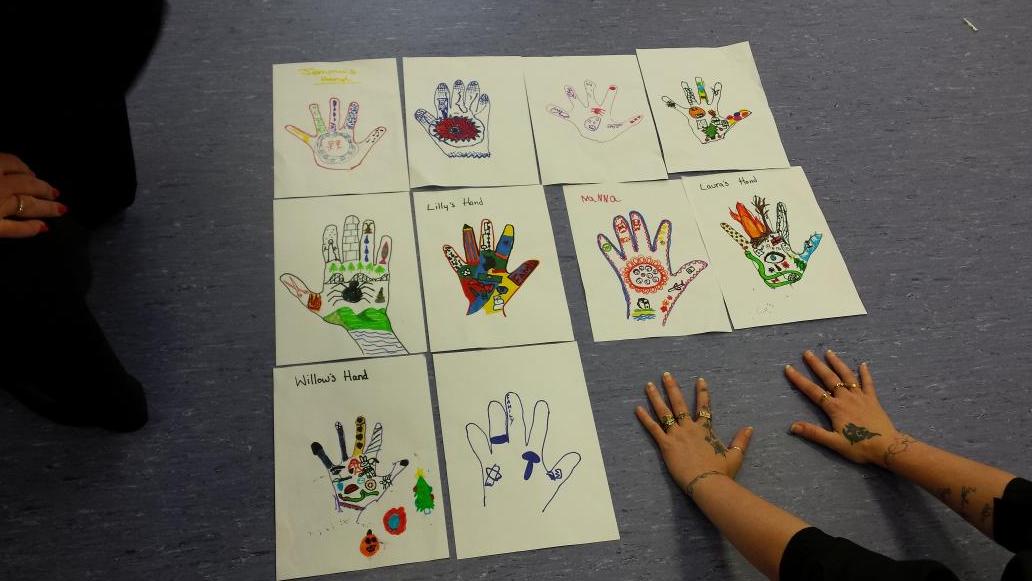LDHBlaney's tweet photo. A great family creative writing workshop with Bob Beagrie at Escape family support http://t.co/q7gVtQZFMc