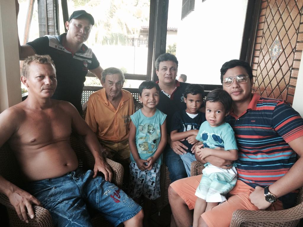 rudprefeito's tweet photo. Família tudo na minha vida http://t.co/kB91PfEUrf
