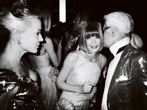 Happy Birthday to the Queen of Fashion, Anna Wintour!         