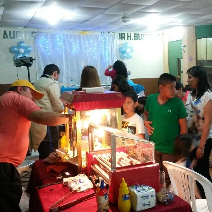 veronicasaes's tweet photo. Evento #PedroCarbo 
#Animacion #ShowFrozen #MaquinasDeSnack
#Cotiza #0993524051 tenemos todos los personajes http://t.co/pV314ork3H