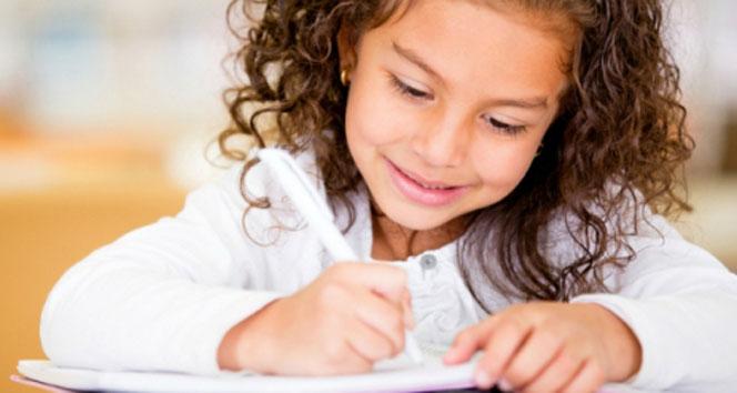 Cep telefonu çocukları ders çalışmaktan alıkoyuyor 

iha.com.tr/haber-cep-tele…