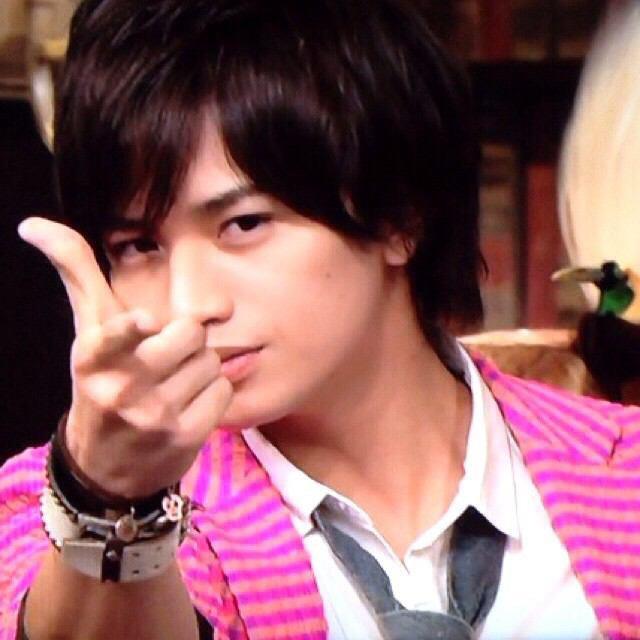 __kento__sz__'s tweet photo. （（  今生まれた 

『    姫を守る為に 参上  。  伝  』

__  好きになったら 即告白  。

[   だって  とられたくないでしょ？  ]

#RTくれたnrさんbotさんフォローする 
#無言フォロー http://t.co/eMKAKipfTT