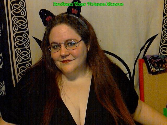 Good Morning Twitterland!  Feeling Frisky.  Come Hang Out #MFC http://t.co/8R3OUZ71Rq #BBW #BigBoobs<a href="/tag/bbw"class="tags"><span>#bbw</span></a><a href="/tag/bigboobs"class="tags"><span>#bigboobs</span></a><a href="/tag/mfc"class="tags"><span>#mfc</span></a>