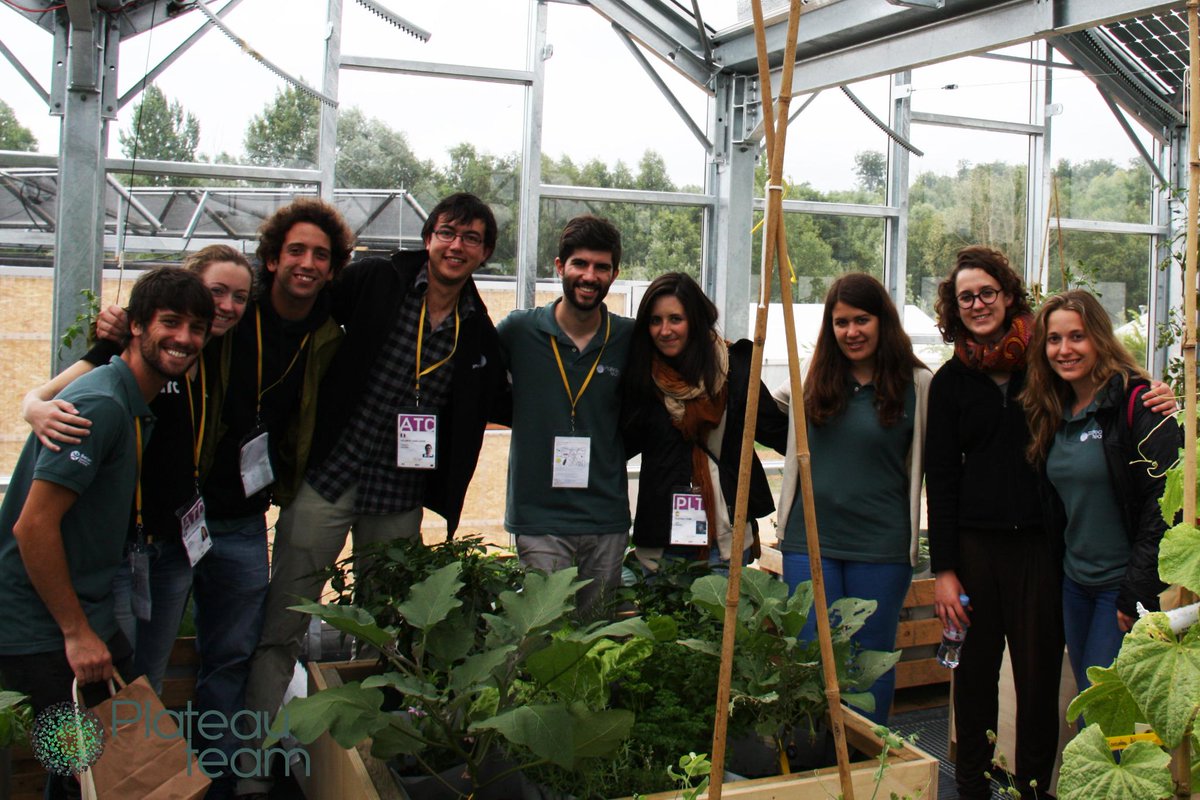 PlateauTeam's tweet photo. Thanks for doing of the @SDE2014 an unforgettable experience! @SolarPhileas http://t.co/Uuw1EH3MY5