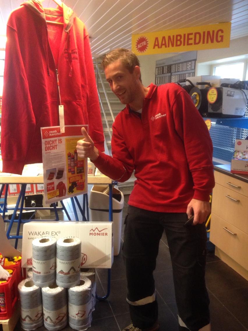 Top actie met Wakaflex van Monier, nu bij alle RaabKarcher filialen in Nederland! Bij afname 4 rol sweater gratis!