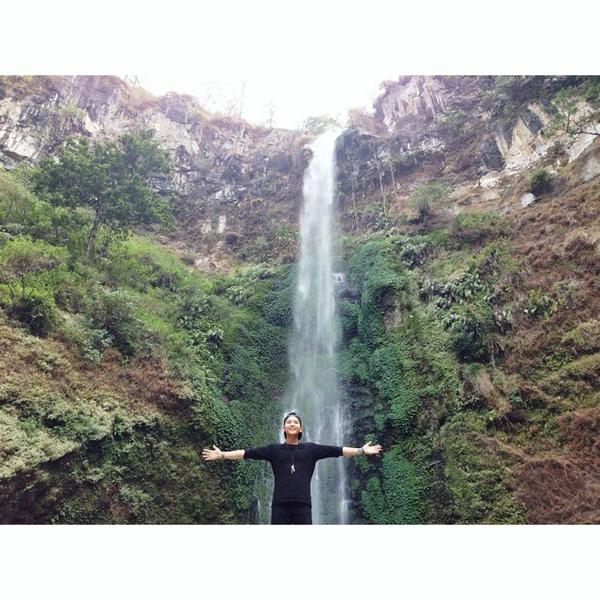 smashsemarang's tweet photo. #PotretSMASH " CobanRondo waterfall!! #batu #indonesia " via IG @Rangga_Moela http://t.co/c9tHmNd7oL