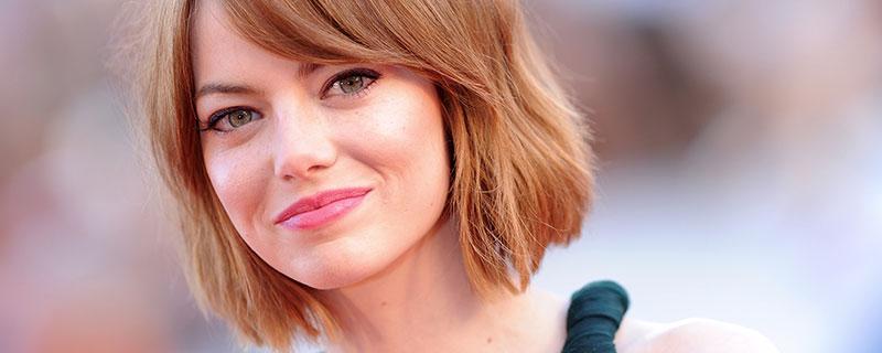 Happy birthday to our beautiful & talented Brand Ambassador, Emma Stone! Cheers to looking more flawless every day! 