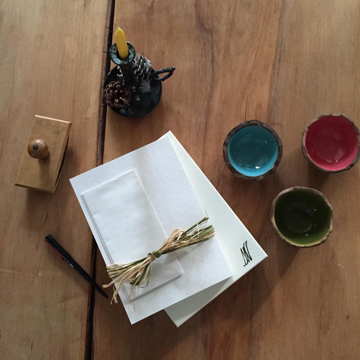 NatNotebookCo's tweet image. Finally our wheat straw paper writing set are ready. They will be available to buy from the website soon.