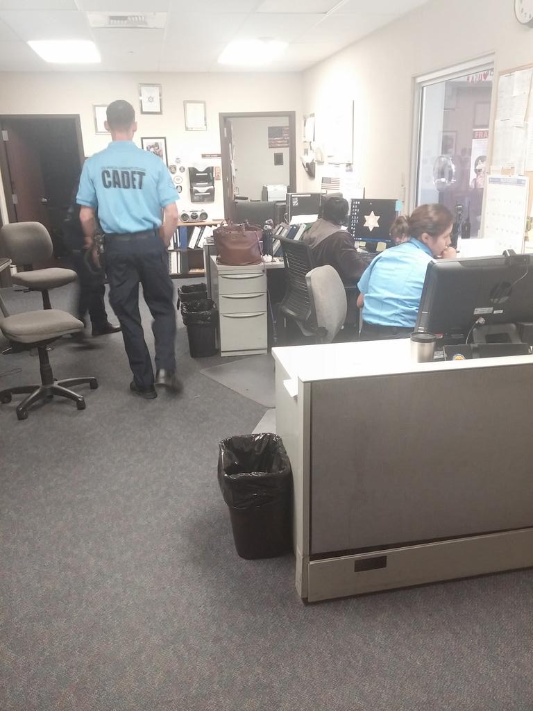 LASD eComm Unit (@ecommlasd) on Twitter photo #LASD EComm Deps @LACyberCop & <a href="/LASDPeter/">Peter Gomez</a> at <a href="/PierceCollegeCA/">Pierce College</a> instructing campus safety & #lesm w <a href="/CollegesLASD/">LASD Comm. College</a> staff #LASD EComm Deps @LACyberCop & <a href="/LASDPeter/">Peter Gomez</a> at <a href="/PierceCollegeCA/">Pierce College</a> instructing campus safety & #lesm w <a href="/CollegesLASD/">LASD Comm. College</a> staff