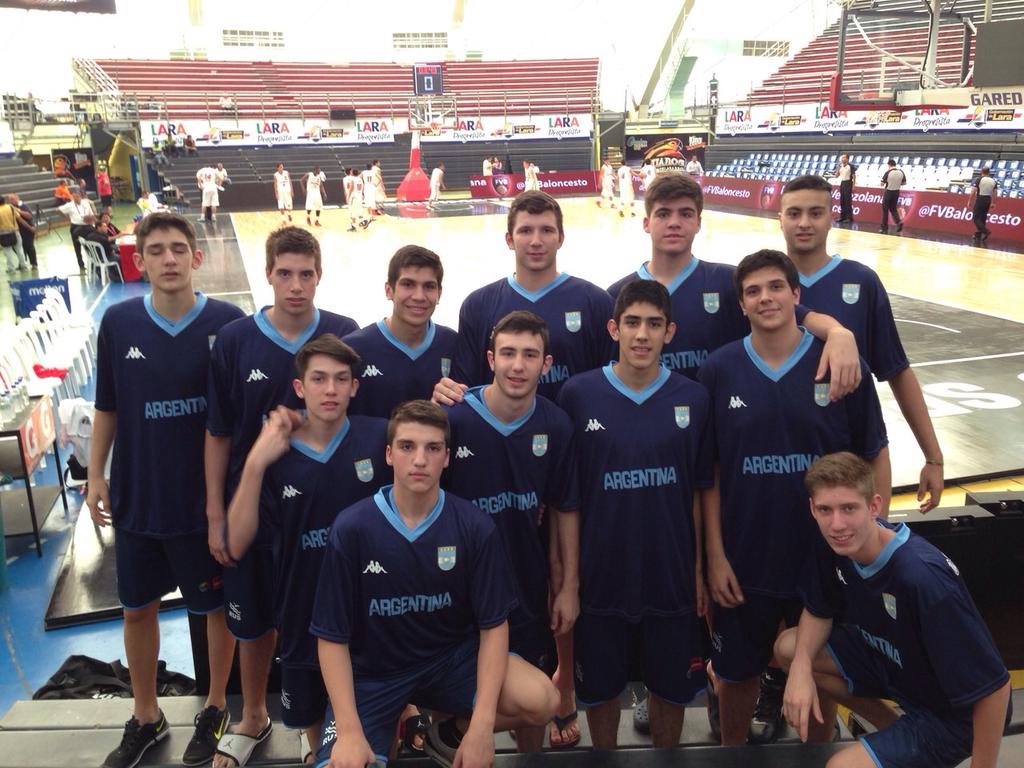 cabboficial's tweet image. Hoy los chicos de la U15 van por el título sudamericano, en Venezuela, y ante Brasil. Toda la suerte!!