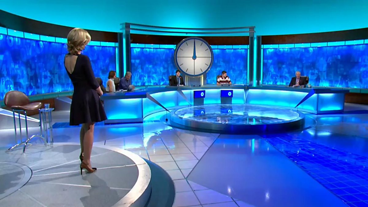RachelRileyFC's tweet photo. Rachel Riley #Countdown 03/11/2014 #StartOfTheShow [1] http://t.co/LuYy9q1zPT