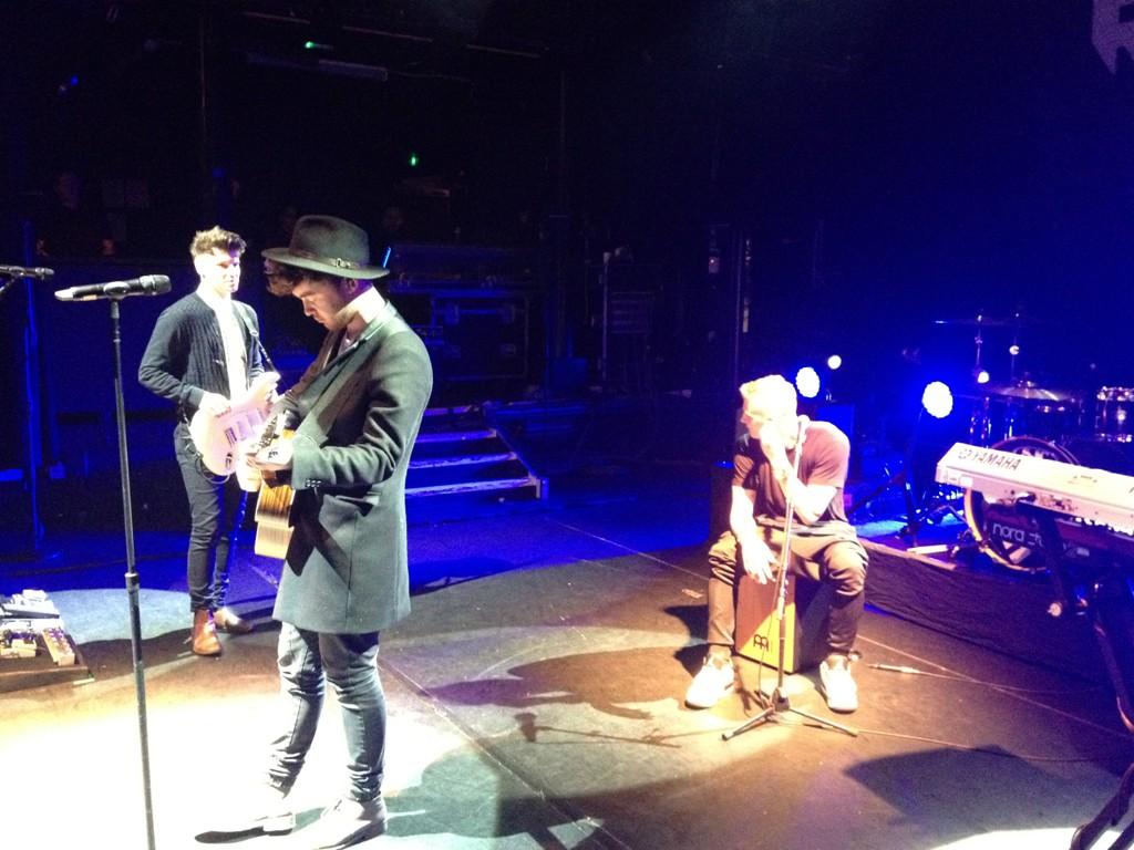 “<a href="/RiseMediaUK/">RiseMedia</a>: On set with <a href="/RixtonOfficial/">Bacon Pasta</a> sound checking for their gig tonight in Camden! ”