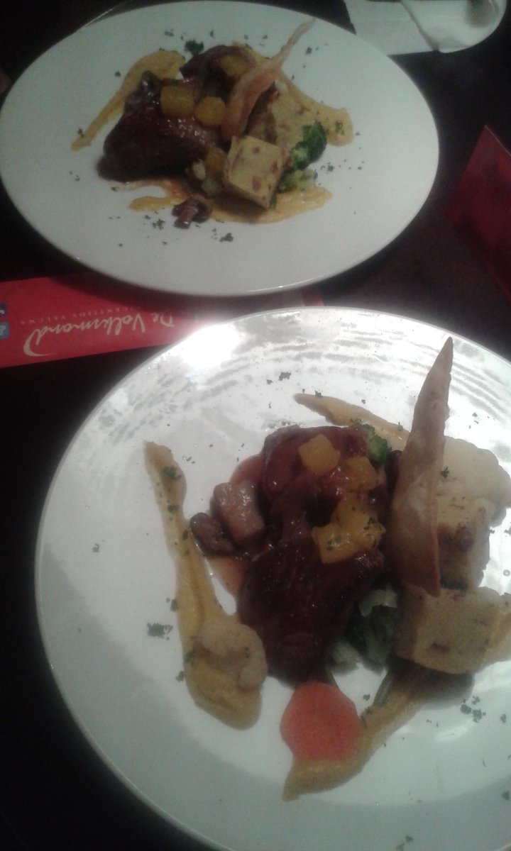 Eerste avond ikv restaurantweek <a href="/CMErmelo/">CMErmelo</a> bij @InDeVolksmond heerlijke Veluwse kalfsoester.