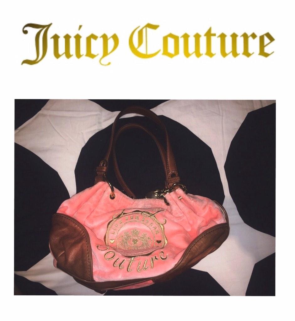 BazarrOnline's tweet photo. @En_laDelValle Vendo bolsas Juicy Couture y Coach a $700! Originales, buen estado y poco uso! RT🙏☺️ http://t.co/Je0doWpGOT