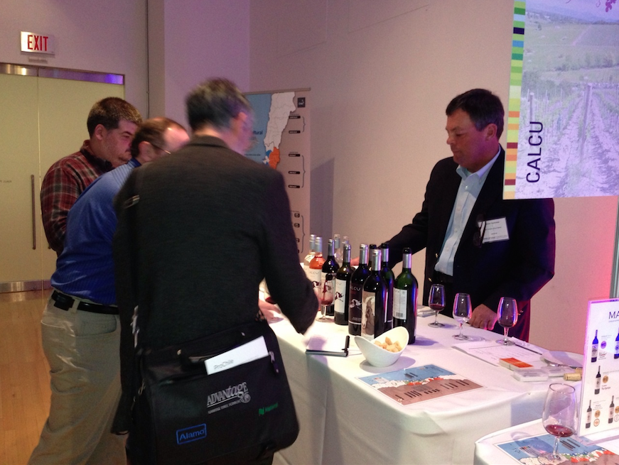 CalcuWines's tweet photo. Our participation in the Trade and Consumer Grand Tasting - Toronto 2014 @WinesofChile @ProChile http://t.co/9RbLor8SFk