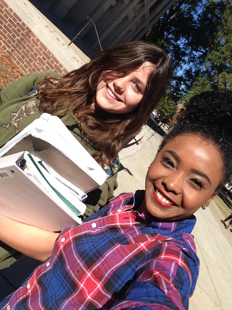WinthropACAD004's tweet photo. Ashley and I are enjoying our Monday! Who said you can't have a Happy Monday?! http://t.co/wABeny0AlL