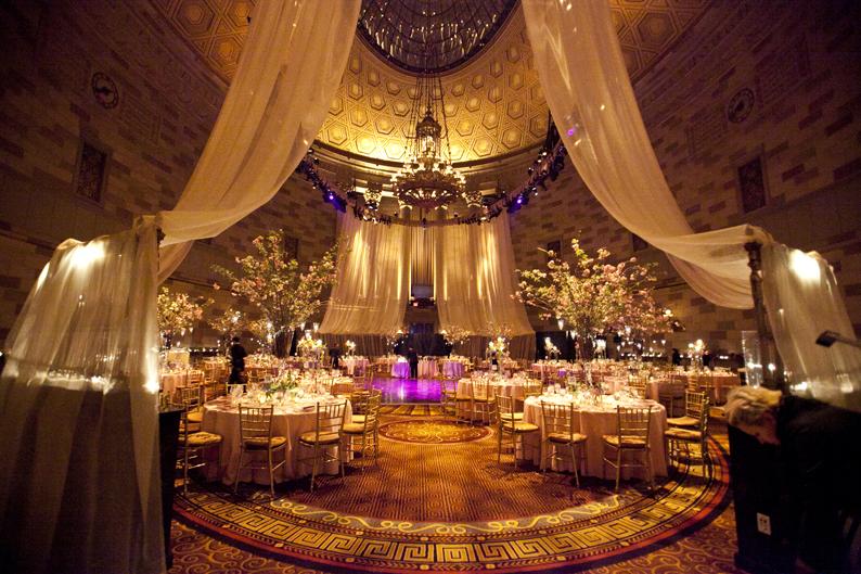 InsideWeddings's tweet photo. Draping gives the look of a tent, with the gorgeous ceilings and space of a ballroom! @melbarlow @sonaljshahevent http://t.co/APeYc9lpdk