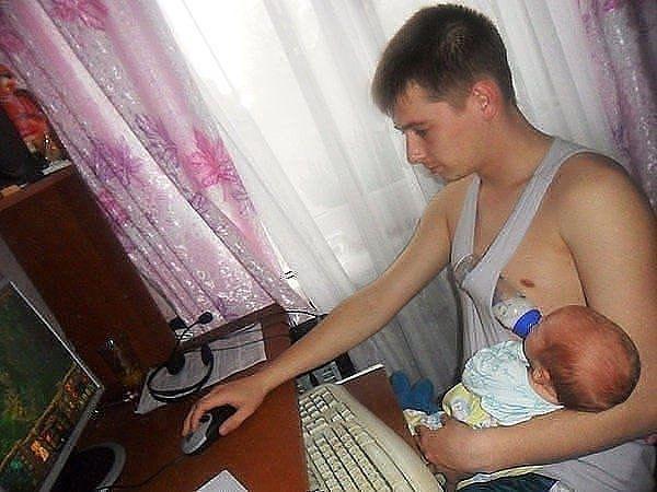 Pagirevolucija's tweet photo. Oriģināli, ko tik tēti neizdomā! :D http://t.co/iGsPXvmV1u