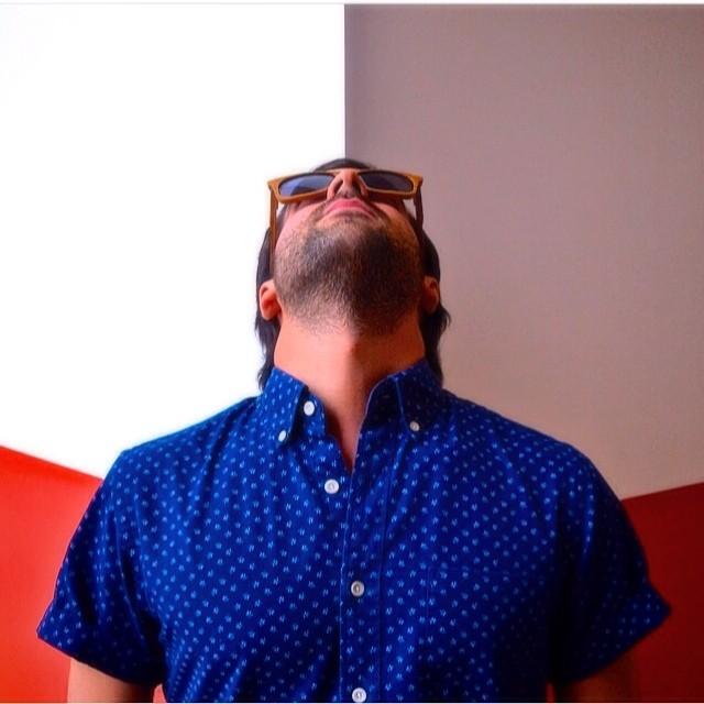 FolcloreDMT's tweet photo. Siempre mirando cada vez más arriba.

¡Iniciamos el lunes con mucho ánimo y estilo de Cardinal Eyewear! http://t.co/GhCzwFlezo