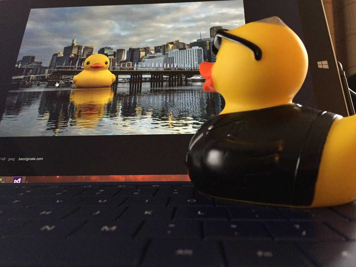 SQLRubberDucky's tweet image. Oh look, it&apos;s my big brother #ShowOff