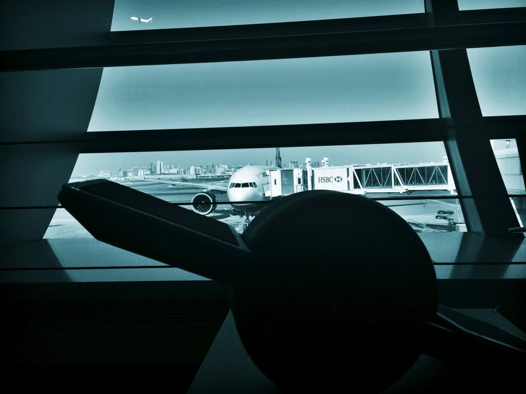 RideOnewheel's tweet photo. After a day in Dubai were off to Dublin for #thesummit2014 and we're bringing the party. #Onewheel http://t.co/BrvSwW2CY5