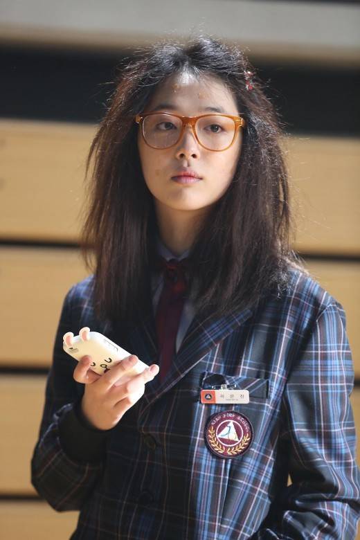 [OFFICIAL] 141105 f(Sulli) "Fashion King" still cut (via sulliworld)