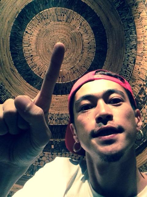 AMATORECORDZ's tweet photo. おりゃっっっ✴︎

#ONE_Love_Heart_Family_Destiny

#power #energy #波紋 http://t.co/tzynl4Avrx
