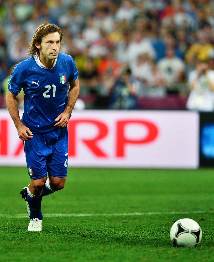 MotivacionesF's tweet photo. "No dejes que nadie te diga que no vas a conseguir lo que te propongas" - Pirlo. http://t.co/5eN0fLtMLA