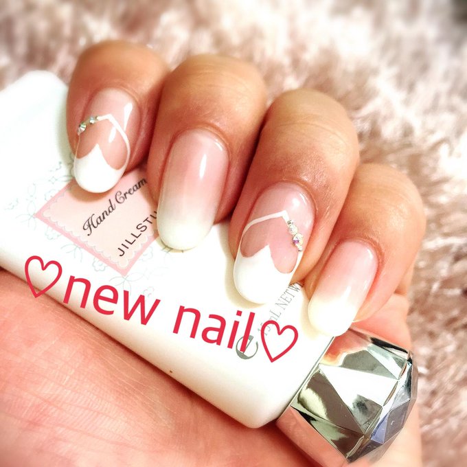 そいえば、変えたのଘ(੭ˊ꒳​ˋ)੭✧ はーと♡♡ http://t.co/QZK1REQNJF