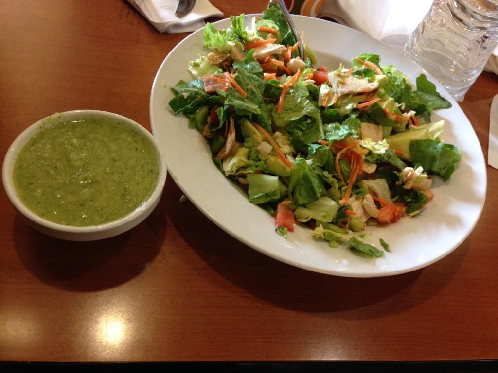 tarylljackson's tweet photo. And yes I believe this meal is @kenzofficial_ approved π #kenzieapproved http://t.co/U8WymlCo5P