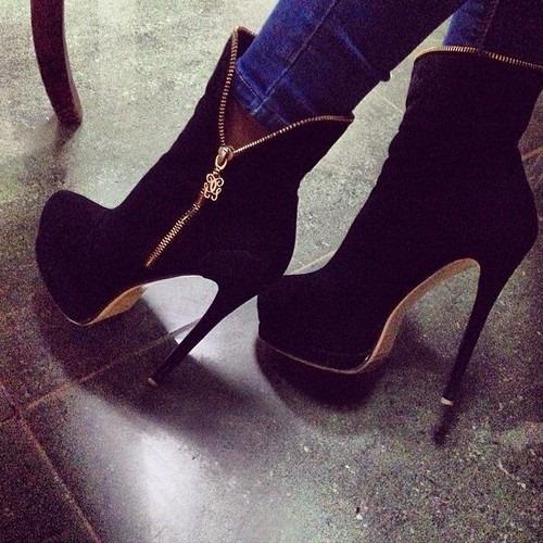 EstylaRD's tweet photo. #booties perfectas! Las AMO ! http://t.co/OBXpLJ7Ivn
