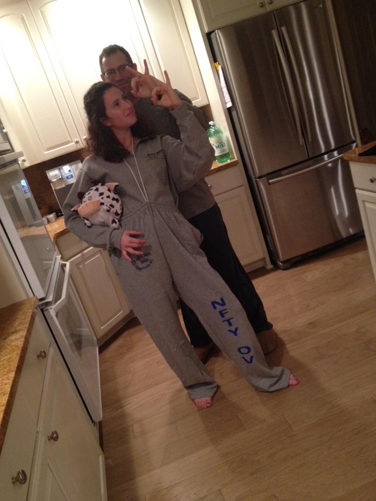 hannah__dumb's tweet photo. Looking to the future and all I see is OV... #merchmonday #OVFall2k14 @NFTY_OV http://t.co/5NNO09XD1a