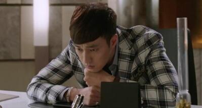 Happy Birthday to our JohannJoo/JooJoongWon aka So Ji Sub!         